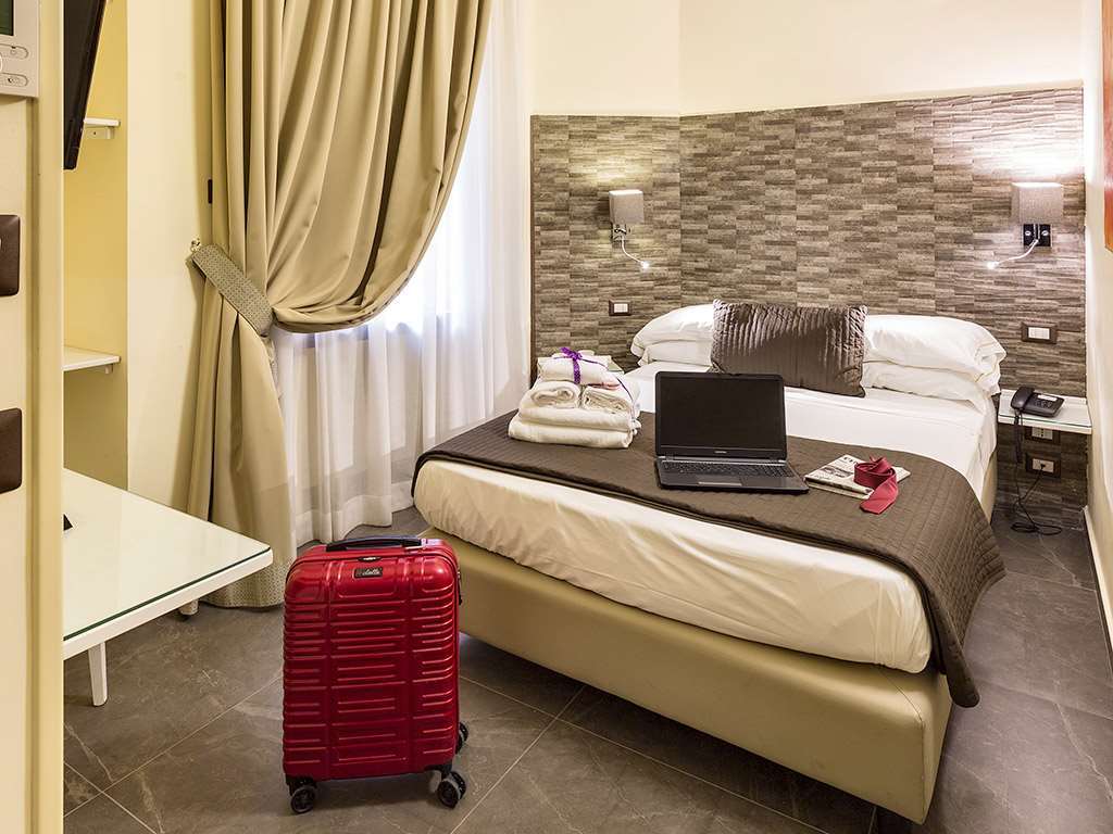 บูทิก โฮเต็ล ปลัซซา แชริตี้ Hotel เนเปิลส์ ห้อง รูปภาพ